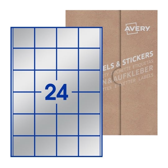 illustrazione di un foglio con 15 etichette quadrate e sullo sfondo una confezione marrone - Etichette adesive quadrate 50 x 50mm