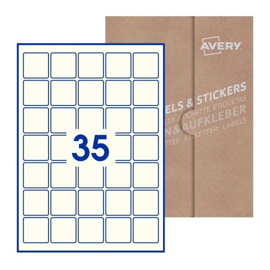 illustrazione di un foglio con 35 etichette quadrate e sullo sfondo una confezione marrone - Etichette adesive quadrate 37 x 37mm