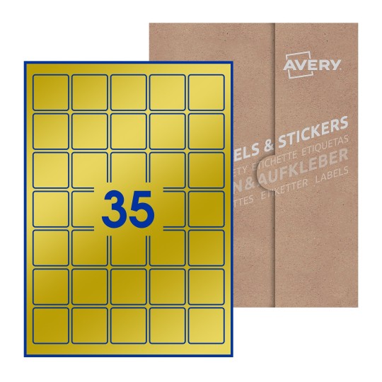 illustrazione di un foglio con 35 etichette quadrate e sullo sfondo una confezione marrone - Etichette adesive quadrate 37 x 37mm
