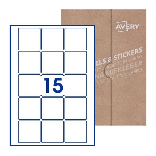 illustrazione di un foglio con 15 etichette quadrate e sullo sfondo una confezione marrone - Etichette adesive quadrate 55 x 55mm