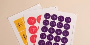 Etichette personalizzate e stampate