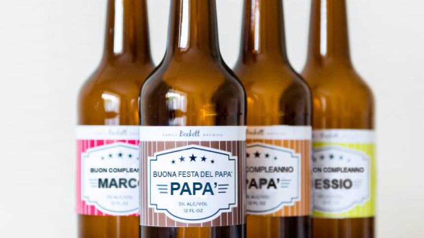 Etichette per la festa del papa