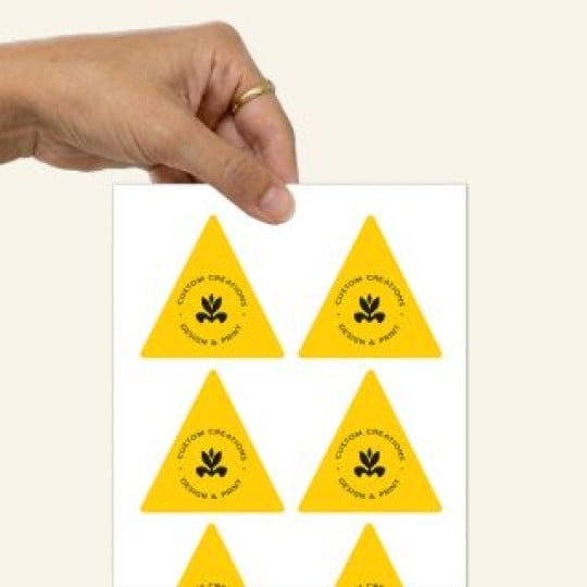 foglio di etichette triangolo