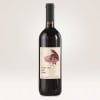 bottiglia di vino con applicata una etichetta rettangolare stampata
