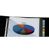 L'immagine mostra un grafico a torta con la scritta 'Clients'. Si tratta di una pagina di un raccoglitore con varie sezioni segnalate da etichette colorate.