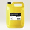 L'immagine mostra un contenitore giallo di plastica per olio per macchine, etichettato con 'MASCHINEN-ÖL TRX 123' e '3 LITER'.
